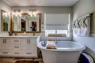 2613 SW 7th Pl, Cape Coral, FL 33914 - Photo 15