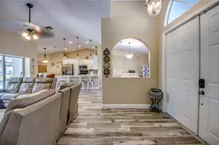 2613 SW 7th Pl, Cape Coral, FL 33914 - Photo 3