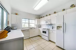 3923 Cape Haze Dr, Rotonda West, FL 33947 - Photo 15