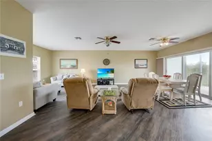 3923 Cape Haze Dr, Rotonda West, FL 33947 - Photo 7