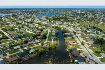 1203 SE 3rd Avenue, Cape Coral, FL 33990 - Photo 9