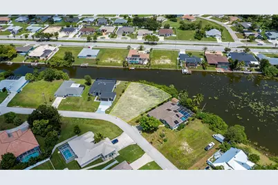 1203 SE 3rd Avenue, Cape Coral, FL 33990 - Photo 25