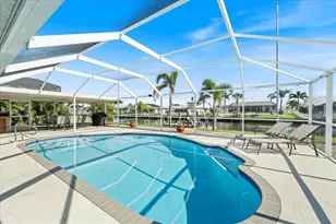 124 Sinclair St SE, Port Charlotte, FL 33952 - Photo 5