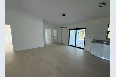 8285 Agate Street, Port Charlotte, FL 33981 - Photo 5