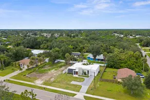 4249 S Cranberry Blvd, North Port, FL 34286 - Photo 9