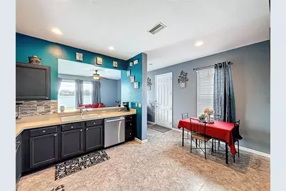 1072 Hill Flower Drive, Brooksville, FL 34604 - Photo 17