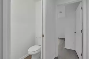 27508 Hollywood Dr, Punta Gorda, FL 33955 - Photo 19