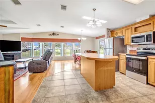 2100 Kings Hwy, Punta Gorda, FL 33980 - Photo 17