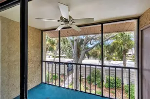 626 Bird Bay Dr S, Venice, FL 34285 - Photo 15