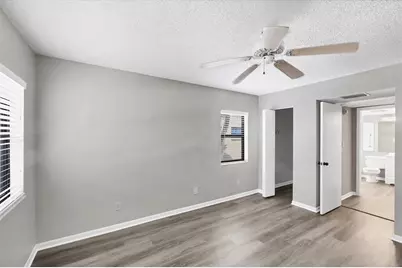 626 Bird Bay Drive S #201, Venice, FL 34285 - Photo 9