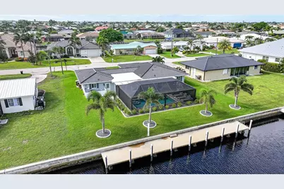 440 Capri Isles Court, Punta Gorda, FL 33950 - Photo 5