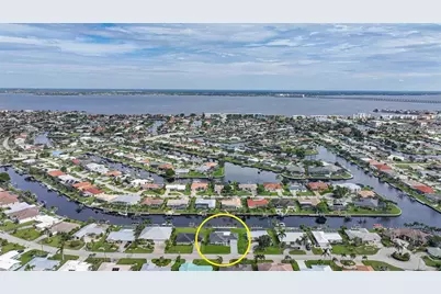 440 Capri Isles Court, Punta Gorda, FL 33950 - Photo 3