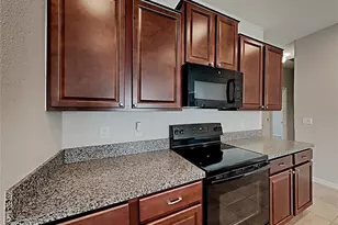 7235 Somerset Pond Dr, Ruskin, FL 33573 - Photo 5