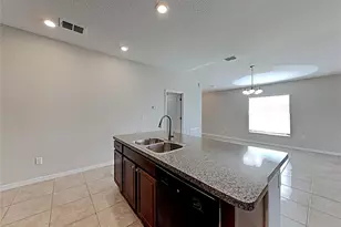 7235 Somerset Pond Dr, Ruskin, FL 33573 - Photo 7