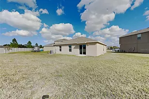 7235 Somerset Pond Dr, Ruskin, FL 33573 - Photo 17