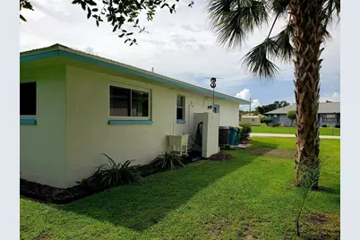 953 Tropical Avenue NW, Port Charlotte, FL 33948 - Photo 9