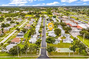 8391 Pickwick Rd, North Port, FL 34287 - Photo 29