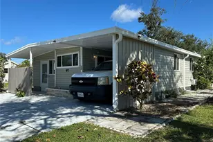 97 Turtle Bay Cir, Englewood, FL 34224 - Photo 3