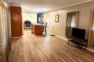 5524 Holiday Park Blvd, North Port, FL 34287 - Photo 11