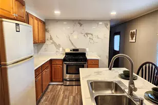 5524 Holiday Park Blvd, North Port, FL 34287 - Photo 3