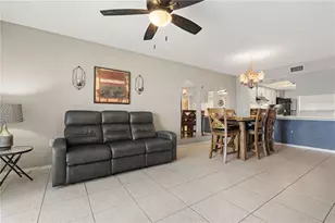 12274 SW Egret Cir, Lake Suzy, FL 34269 - Photo 5