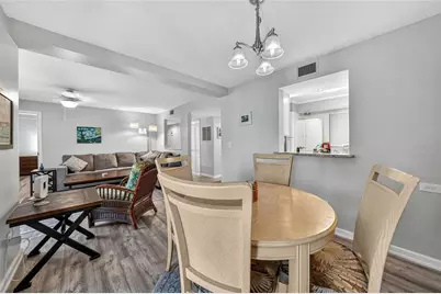 812 Capri Isles Boulevard #117, Venice, FL 34292 - Photo 9