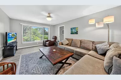 812 Capri Isles Boulevard #117, Venice, FL 34292 - Photo 5