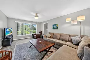 812 Capri Isles Blvd, Venice, FL 34292 - Photo 5