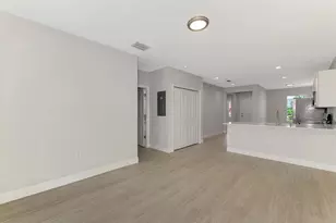 11223 Pendleton Ave, Englewood, FL 34224 - Photo 23