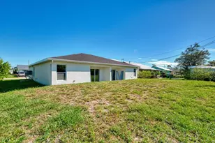 11223 Pendleton Ave, Englewood, FL 34224 - Photo 37