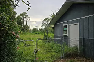 213 Lincoln Ave, Lehigh Acres, FL 33936 - Photo 3