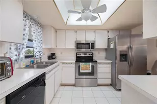 2395 Harbor Blvd, Port Charlotte, FL 33952 - Photo 3