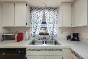 2395 Harbor Blvd, Port Charlotte, FL 33952 - Photo 9