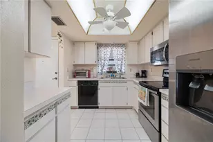 2395 Harbor Blvd, Port Charlotte, FL 33952 - Photo 7