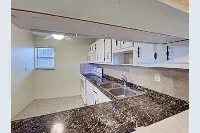 245 Center Road #109, Venice, FL 34285 - Photo 7