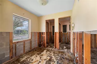 303 Gill St, Punta Gorda, FL 33950 - Photo 13