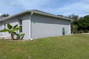 2459 Cushing Dr, Punta Gorda, FL 33983 - Photo 37