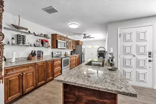 2417 Magdalina Dr, Punta Gorda, FL 33950 - Photo 23