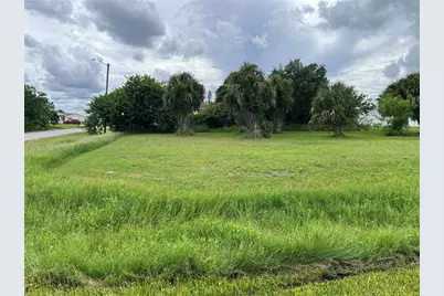 401 Garfield Avenue NW, Port Charlotte, FL 33952 - Photo 1