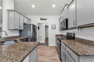 101 Fitzsimons St, Port Charlotte, FL 33954 - Photo 29