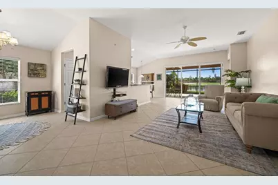 10028 Majestic Avenue, Fort Myers, FL 33913 - Photo 9