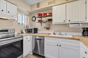 22375 Edgewater Dr, Punta Gorda, FL 33980 - Photo 7