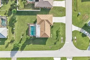 907 Sidney Terrace NW, Port Charlotte, FL 33948 - Photo 37