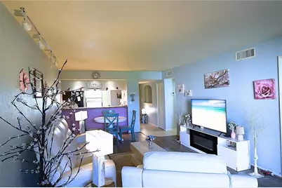 1999 Kings Highway #16B, Punta Gorda, FL 33980 - Photo 9