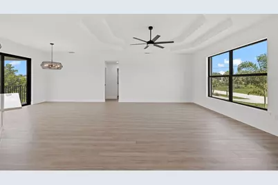 18514 Ashcroft Circle, Port Charlotte, FL 33948 - Photo 7