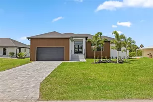 18514 Ashcroft Cir, Port Charlotte, FL 33948 - Photo 1