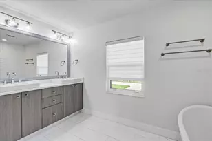 2415 W Price Blvd, North Port, FL 34286 - Photo 43