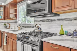 202 Tait Terrace SE, Port Charlotte, FL 33952 - Photo 25