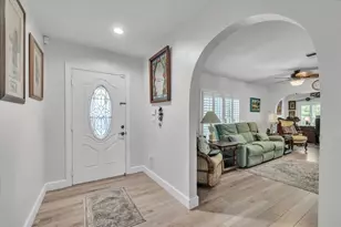 202 Tait Terrace SE, Port Charlotte, FL 33952 - Photo 3