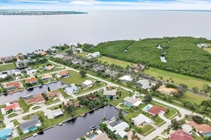 202 Tait Terrace SE, Port Charlotte, FL 33952 - Photo 61